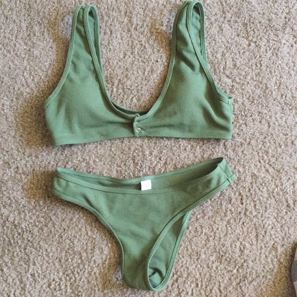 COPY - SHEIN bikini - Picture 1 of 4